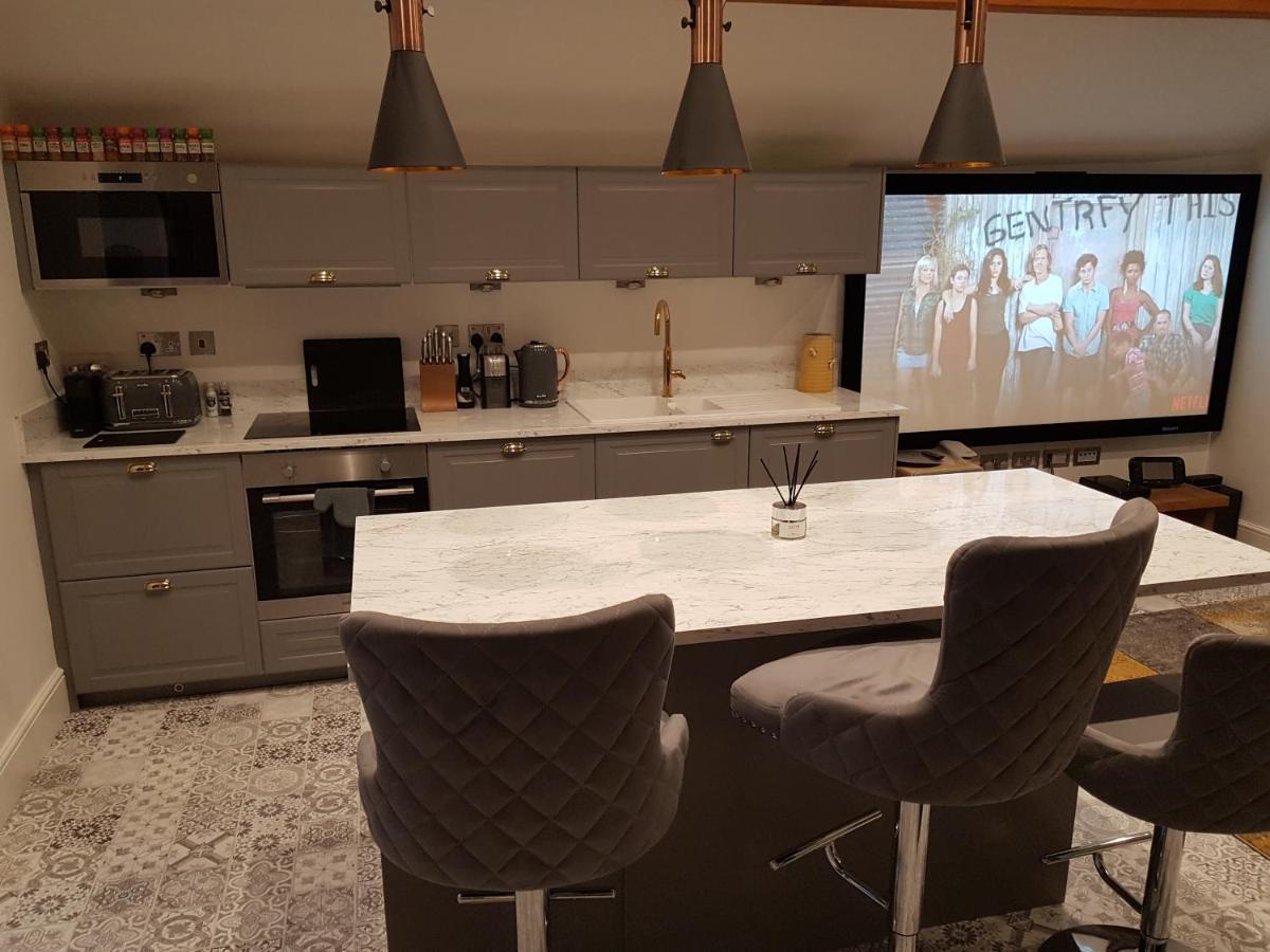 Central Windermere Luxury Two Bed Apartment Dog Friendly Dış mekan fotoğraf